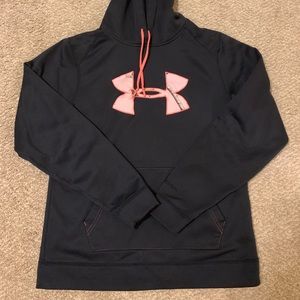 Under Armour hoodie- Semi Fitted